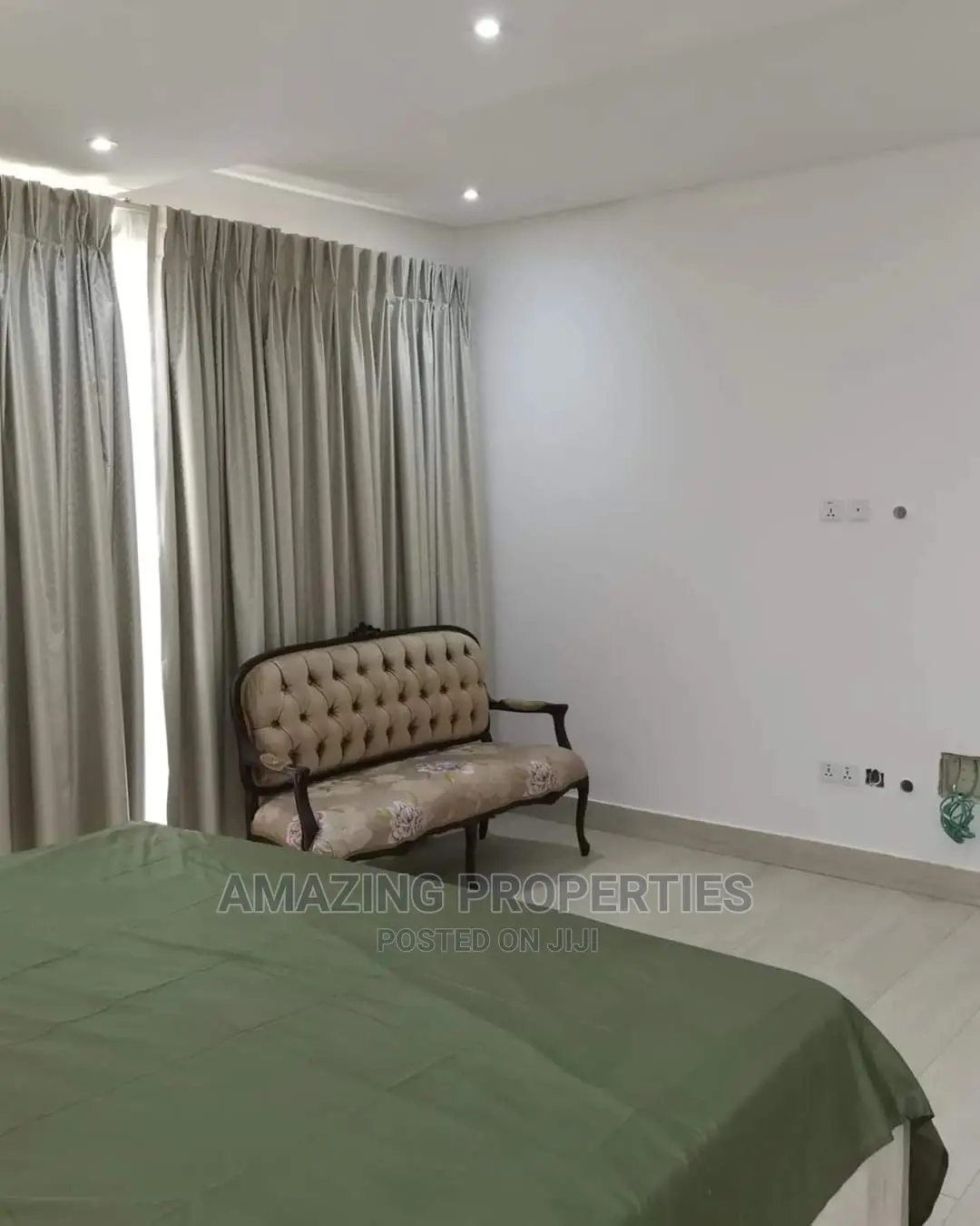 3bdrm Apartment in Airport for Sale
