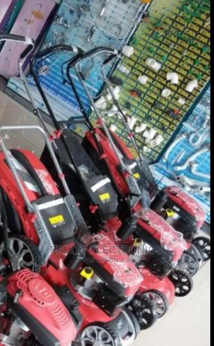 Lawn Mower LM51Z2L 6hp (3in1) 祝fuel Tank in Accra Metropolitan