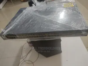 Cisco Catalyst 2950G 48-Port Managed Network Switch Gigabit