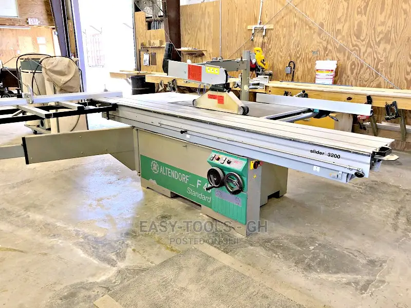 Industrial Sliding Large Tablesaw