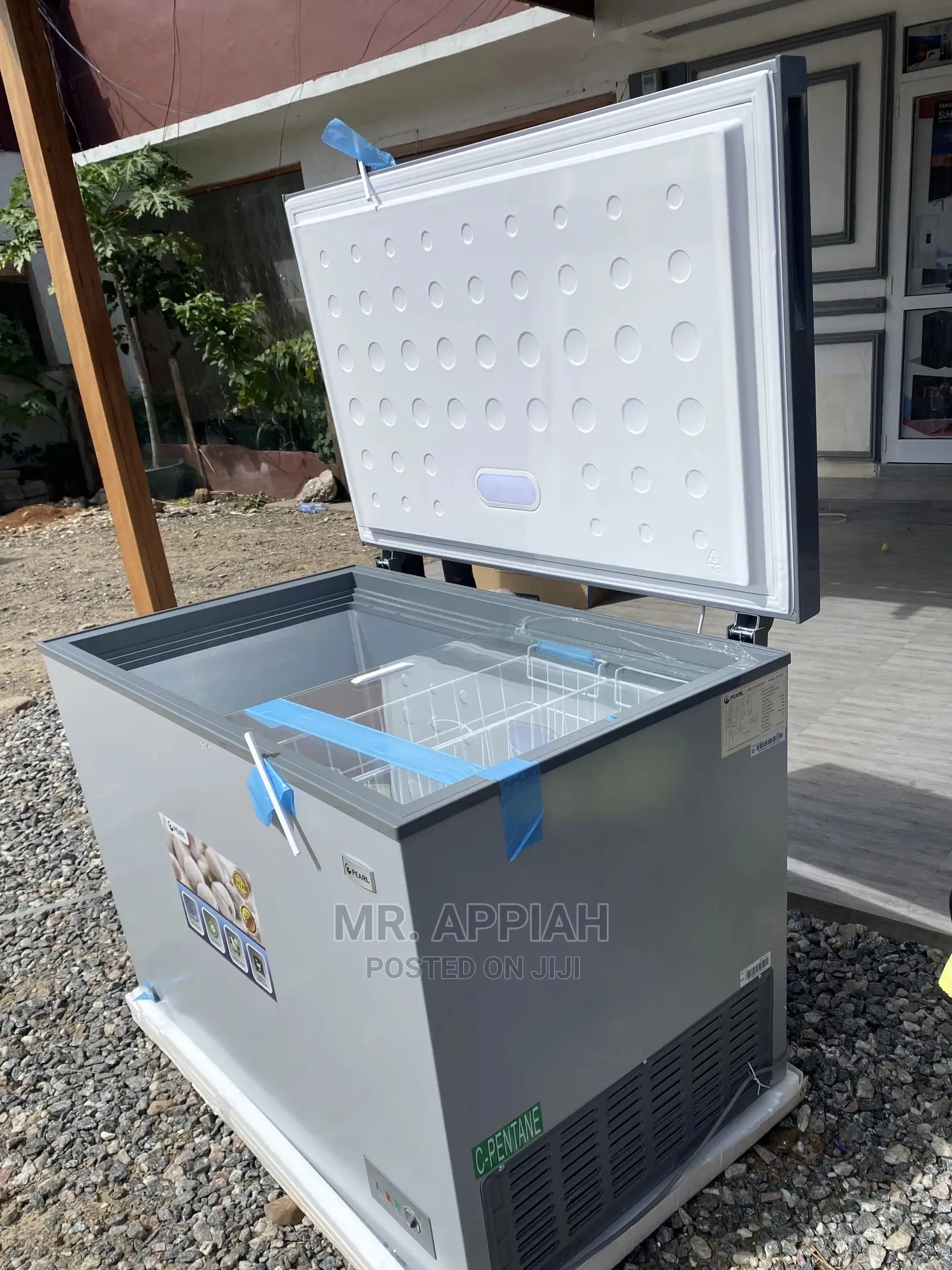 Qualitypearl Chest Freezer Available at a Cool Price PCF-380