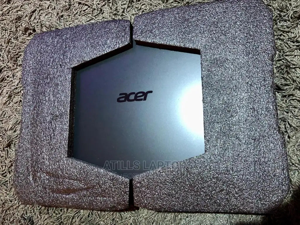New Laptop Acer NITRO 5 8GB Intel Core I5 SSD 256GB