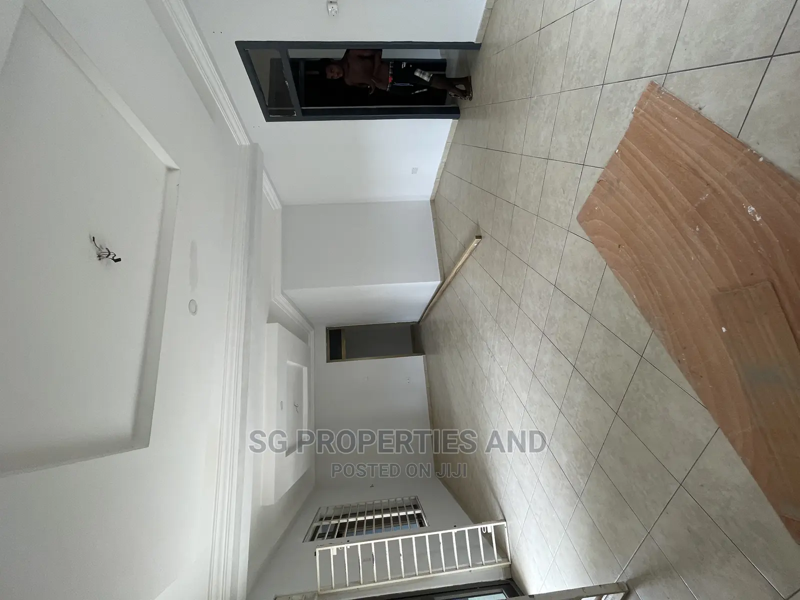 3bdrm Apartment in Coastal, Spintex for Rent