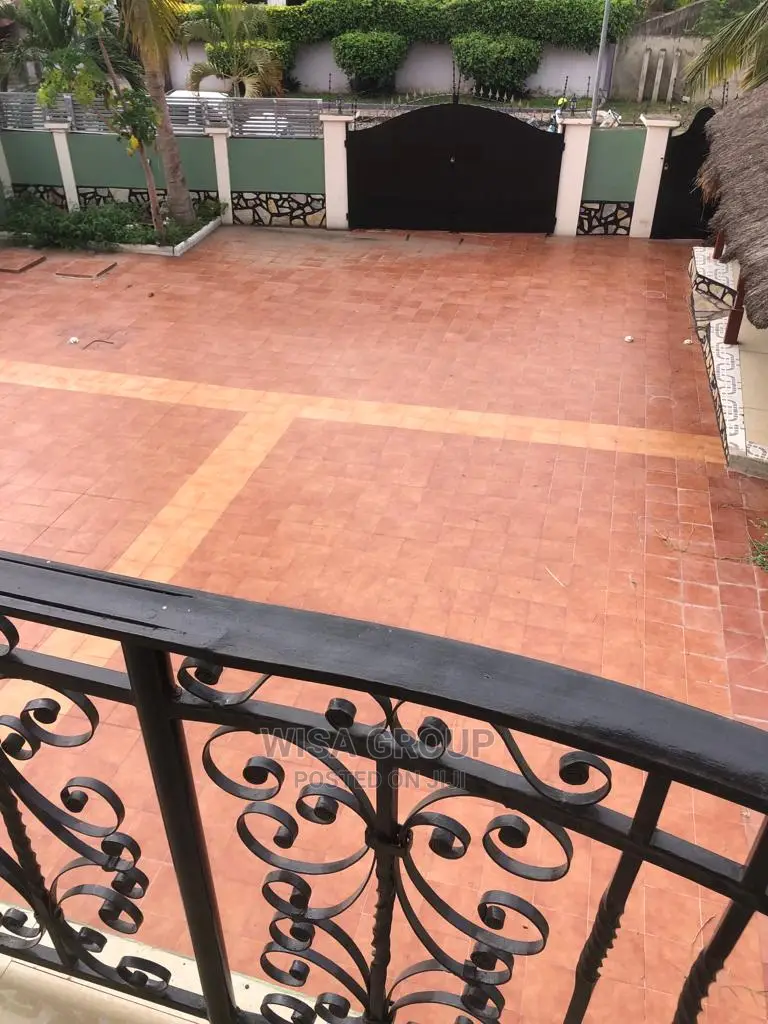 4bdrm Apartment in Wisa Groups, West Legon for Rent