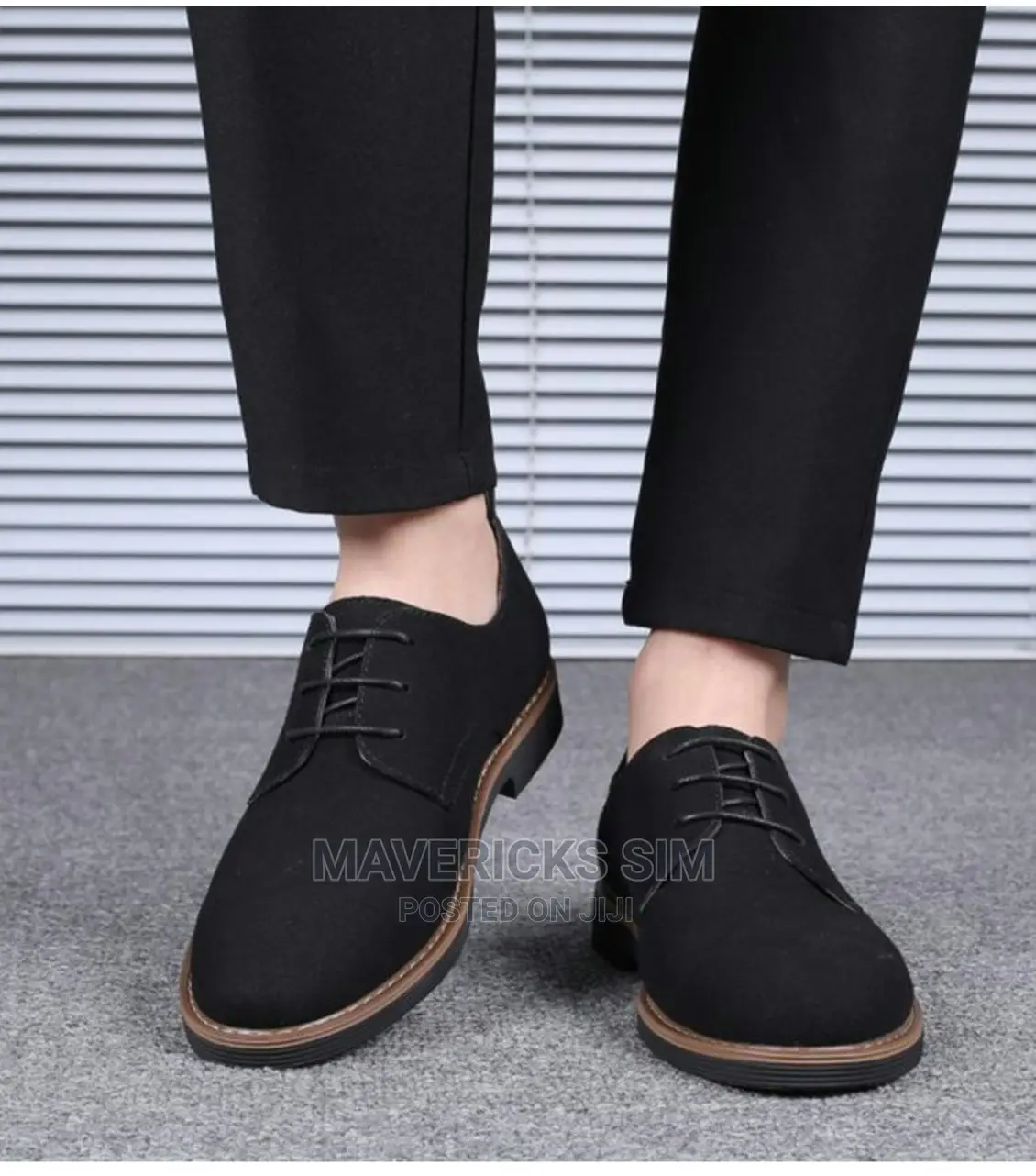 Oxford Suede Shoe