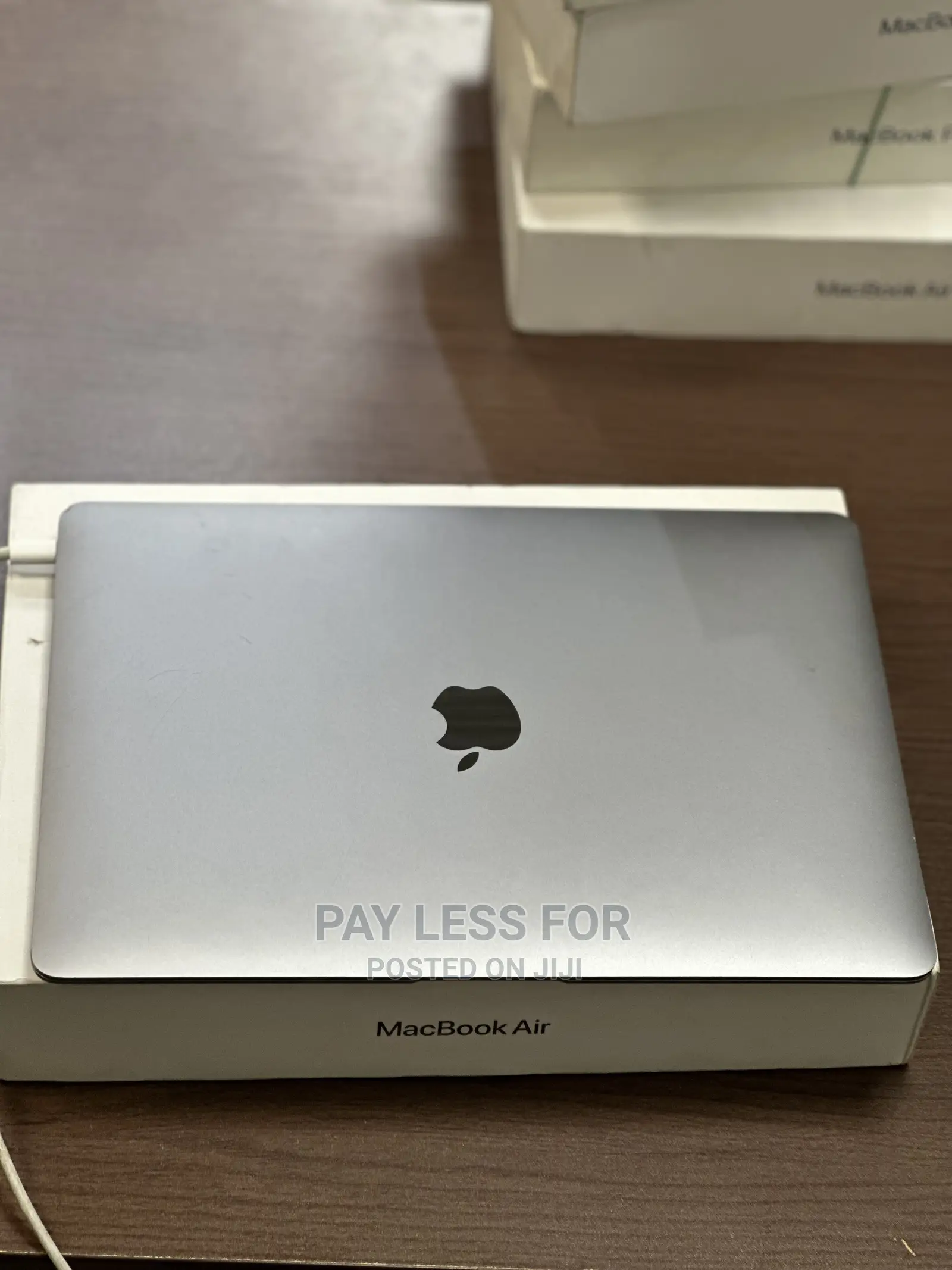 Laptop Apple MacBook Air 2020 8GB Intel Core I3 SSD 256GB