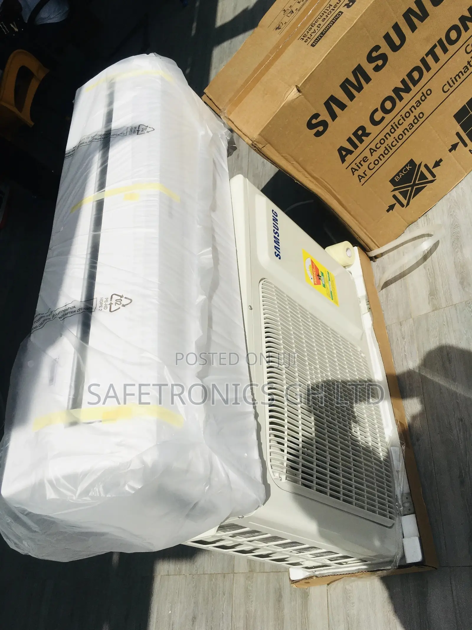 Samsung 2.5HP R410 Split Air Conditioner AR24TRHGAWK/GA