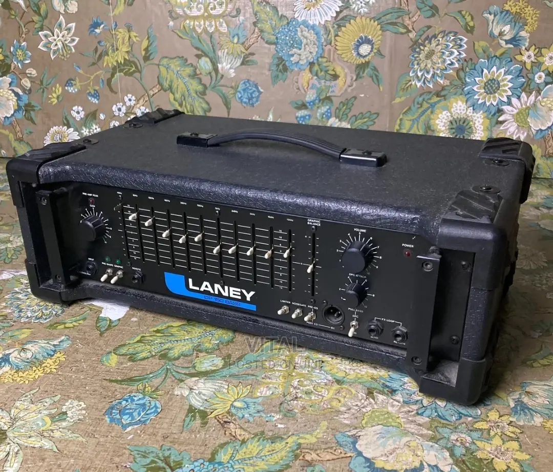Bass Guitar Amplifier Laney DP 150 Bass
