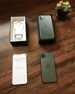 New Apple iPhone 11 Pro Max 256 GB Black