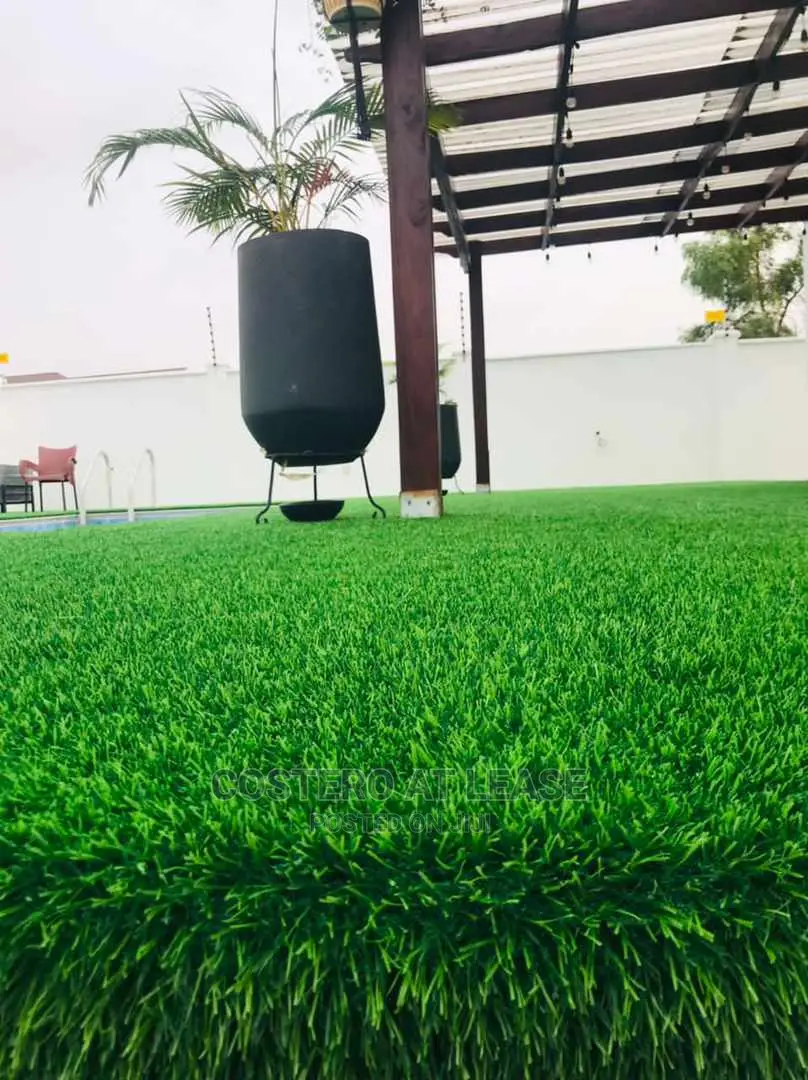 Artificial Green Grass Installation