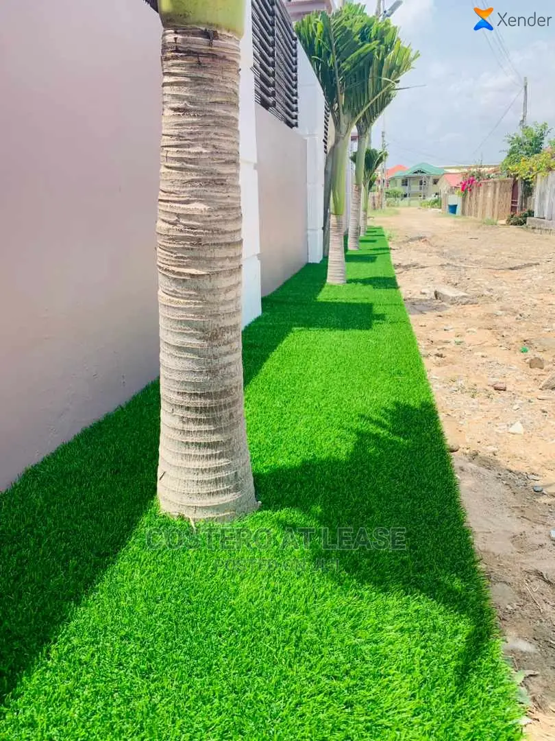 Artificial Green Grass Installation