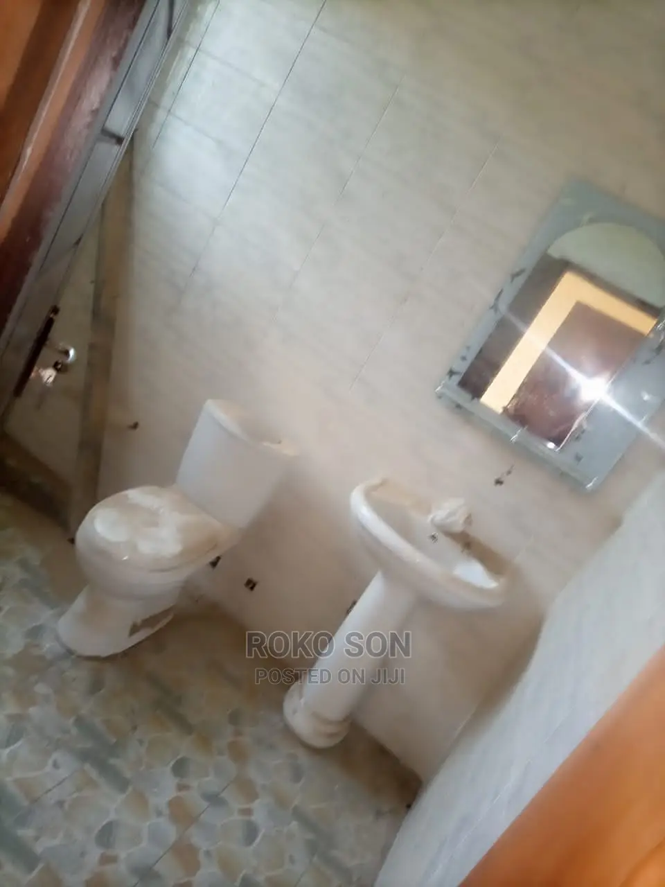 2bdrm Apartment in Dr Roko, Pokuase for rent