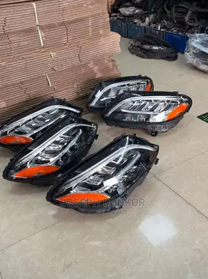 Benz C300 W205 Headlight 2019,2020,2021 Pair