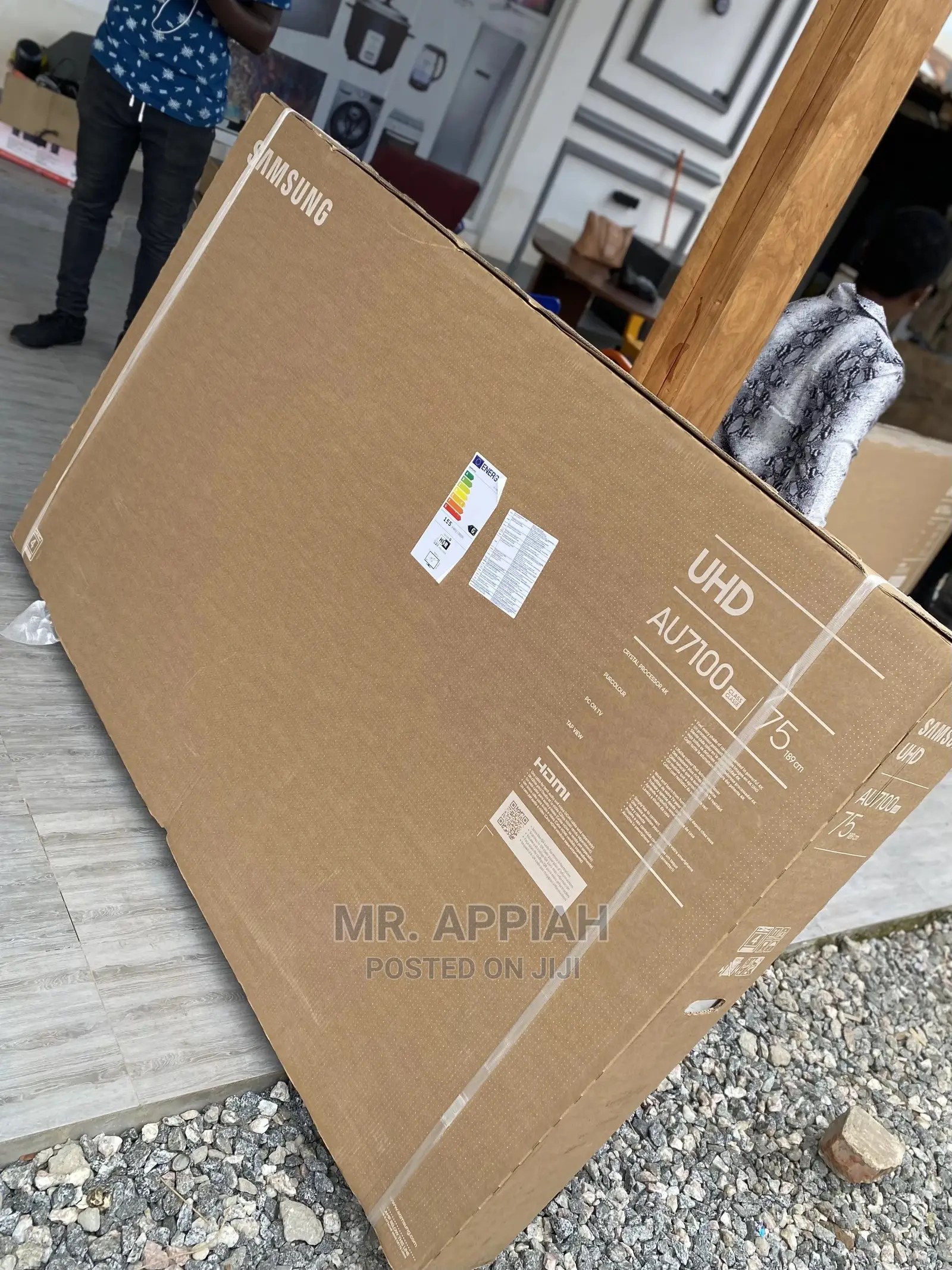 Never a Dull Moment With Samsung 75” Tv [75AU7172]