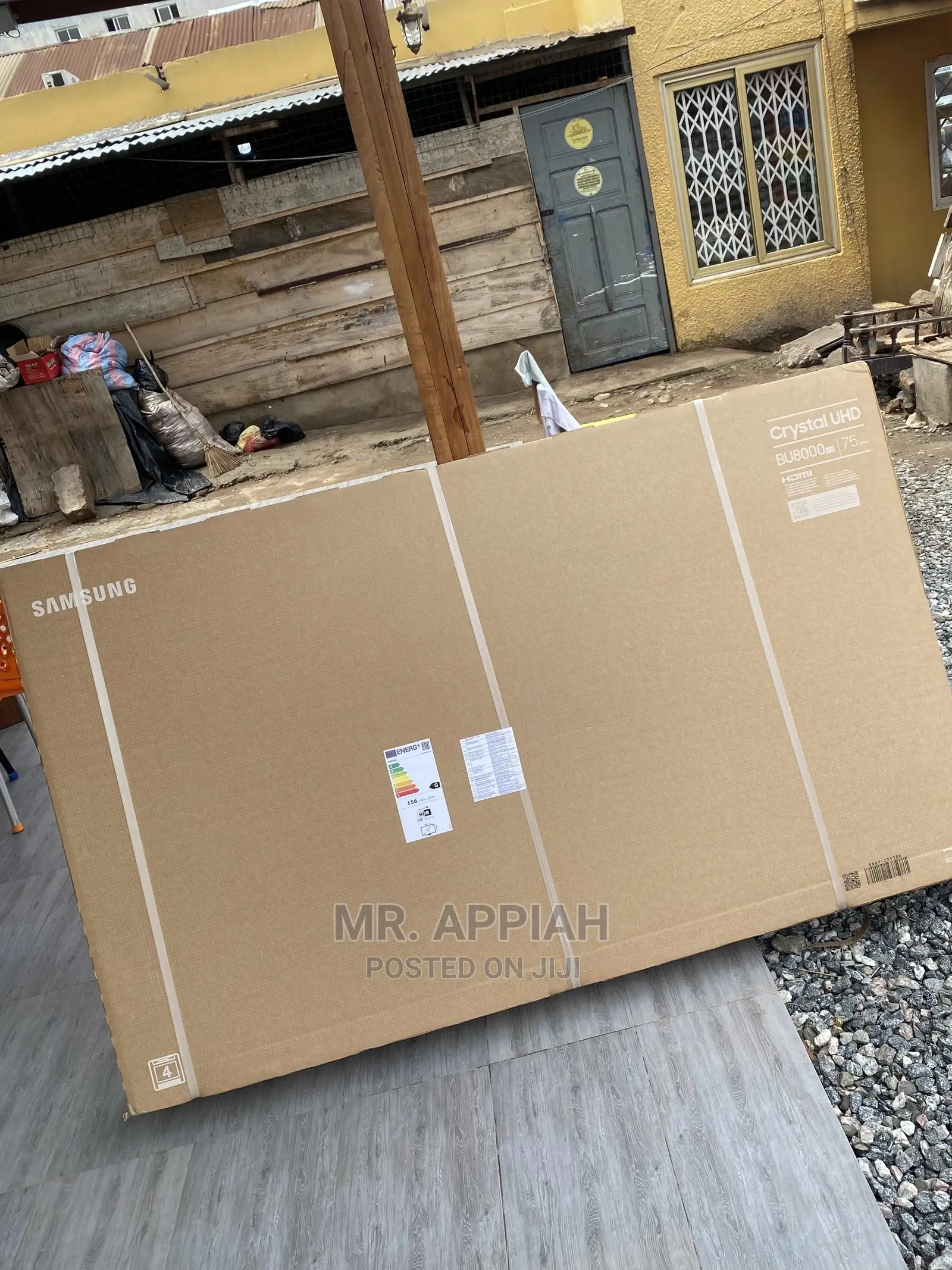 (75BU8572)Enjoy Your Favorite Shows on Samsung 75” Tv 