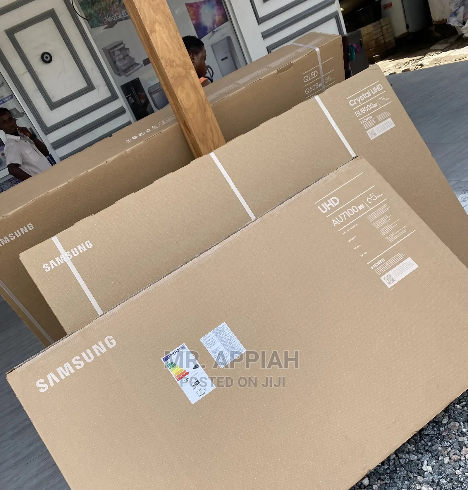 (65AU7172)Enjoy Clear Movies on Samsung 65” Tv 