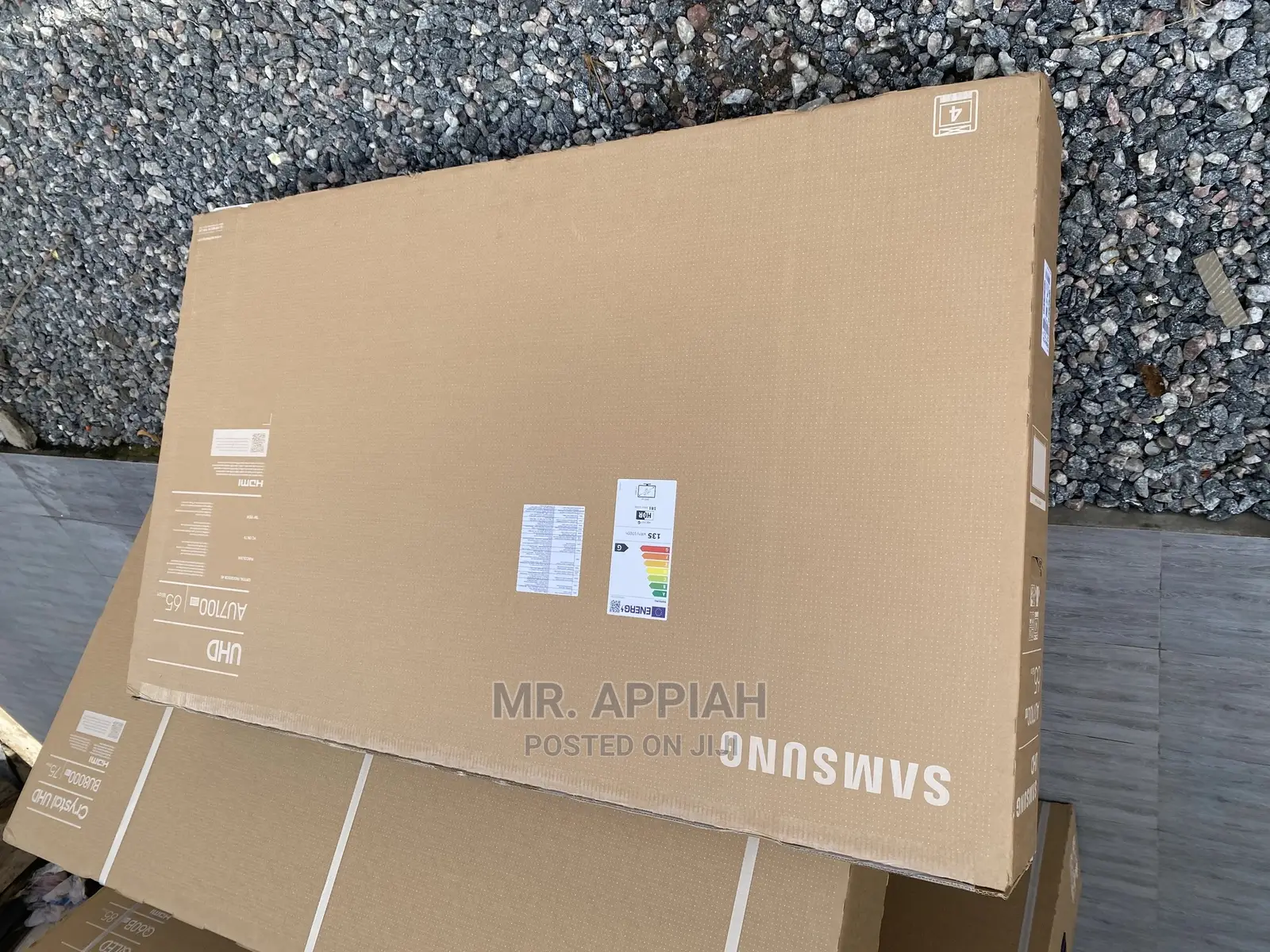 (65AU7172)Enjoy Clear Movies on Samsung 65” Tv 