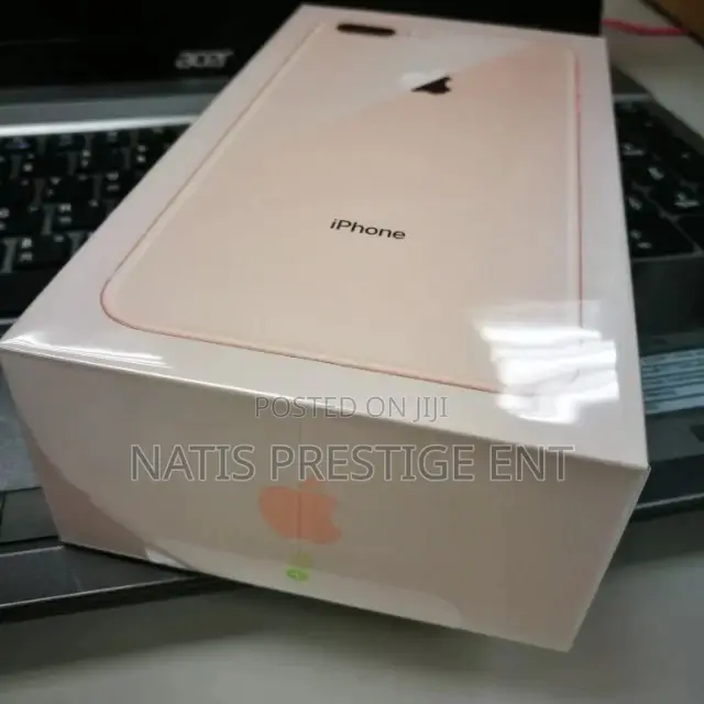 New Apple iPhone 8 Plus 256 GB Silver