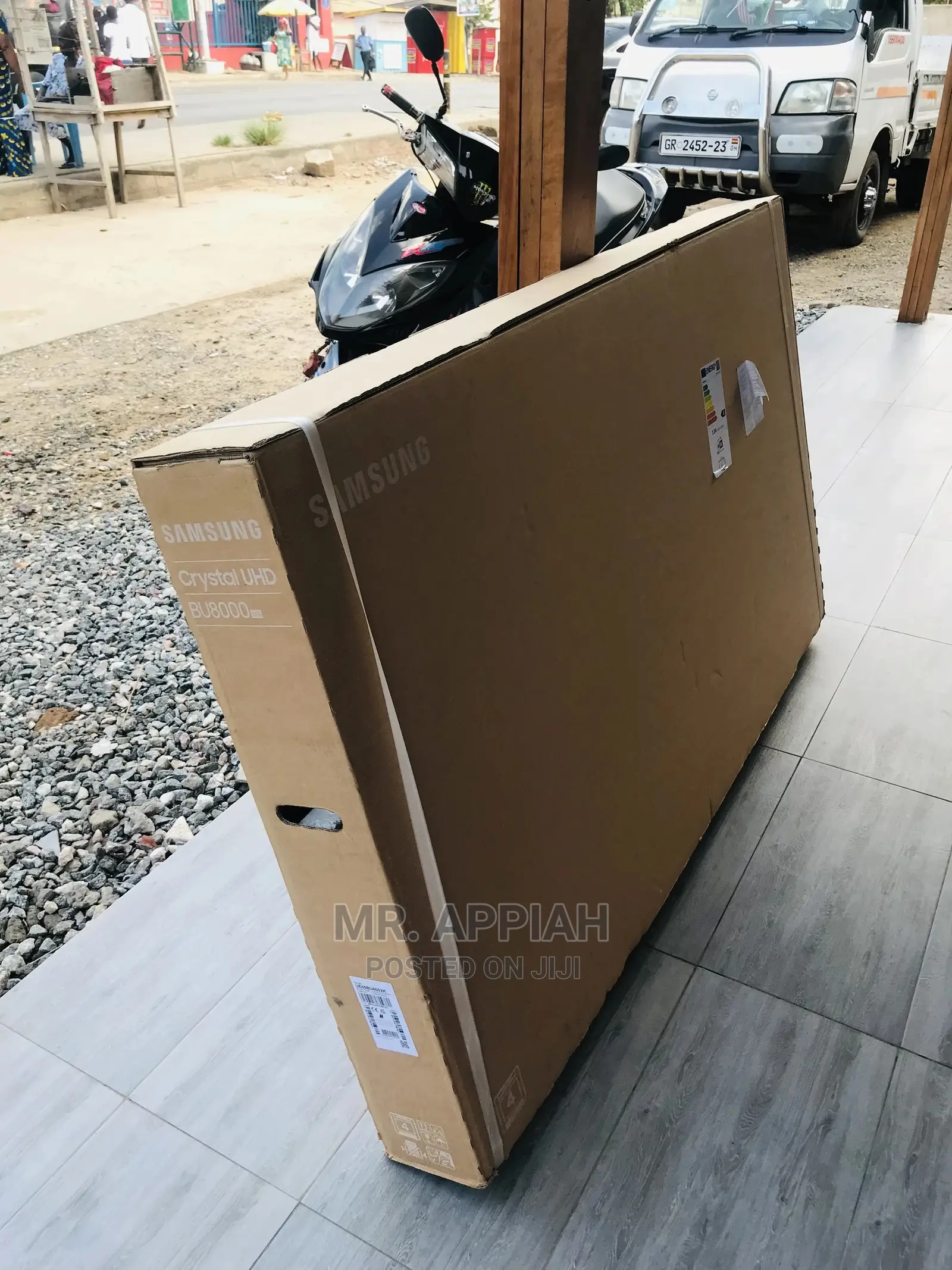 Experience the Thrill of Tv With Samsung Smart Tv(65BU8072)