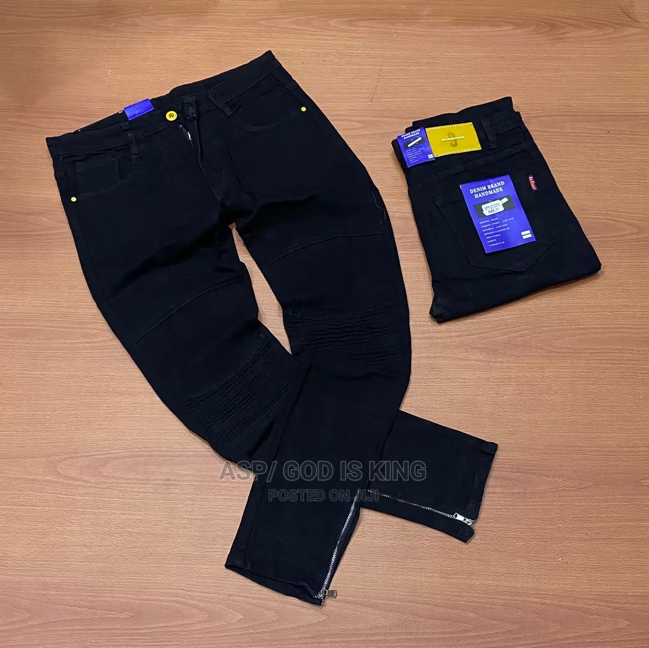 Black Jeans