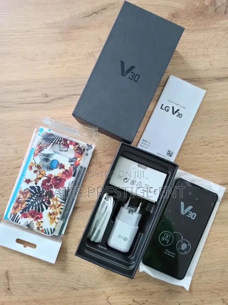New LG V30 64 GB Black