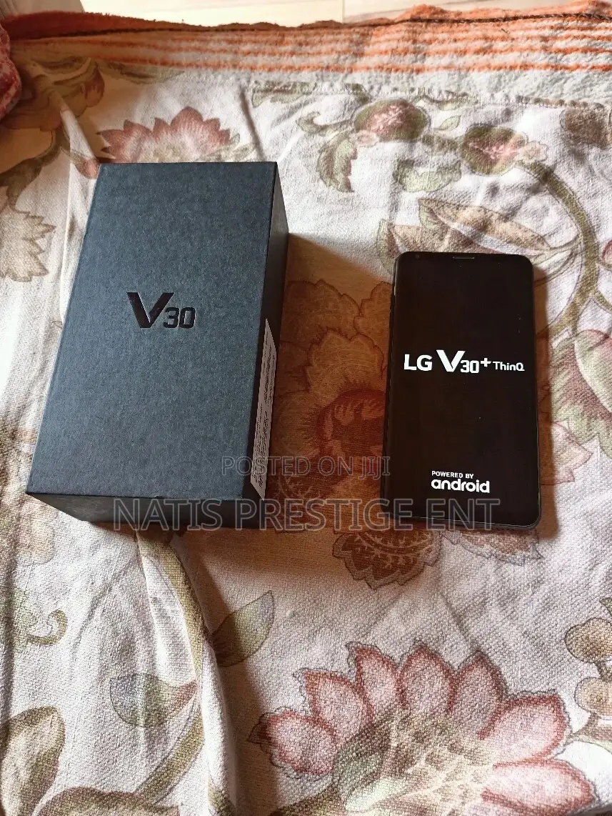 New LG V30 Plus 128 GB Black