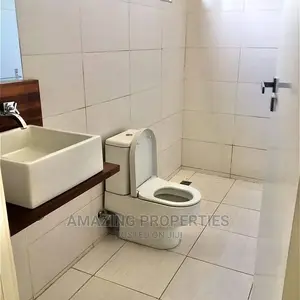 4bdrm Townhouse/Terrace in Cantonments for Sale