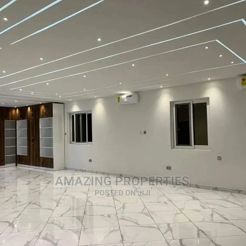 4bdrm House in East Legon for Sale