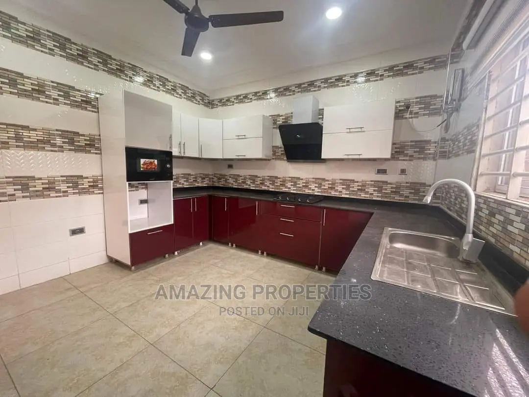2bdrm Apartment in East Legon for Rent