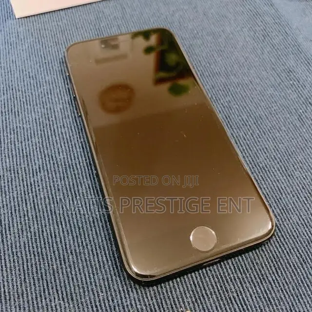 New Apple iPhone 7 32 GB