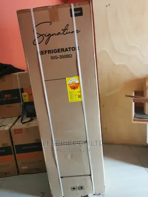 Affordable Signature Refrigerator 273L