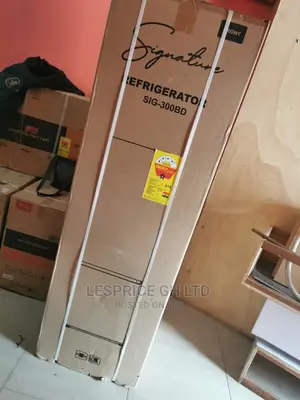 Presentable Signature Refrigerator 273L