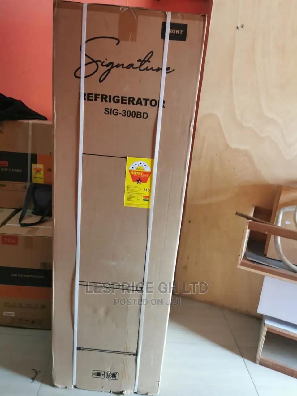 Newly Sealed CHIQ Refrigerator 157L