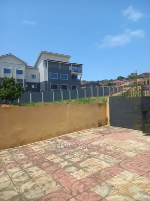 3bdrm House in Westhill Mall, Kasoa for Rent