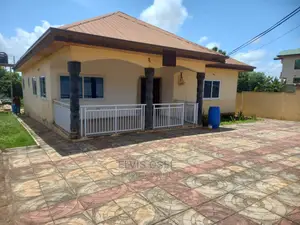 3bdrm House in Westhill Mall, Kasoa for Rent