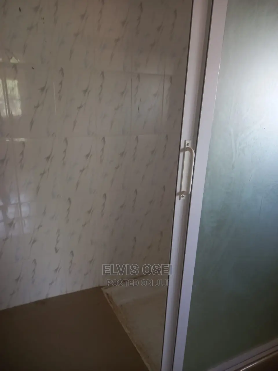 3bdrm House in Westhill Mall, Kasoa for Rent