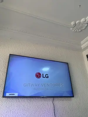 Uk Used LG UHD HDR Smart Digital Satellite Tv 55inch