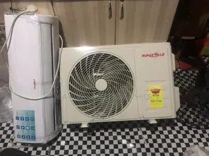 White Colour Anti Rust 1/5 Sunny Walk AC R410 Gas