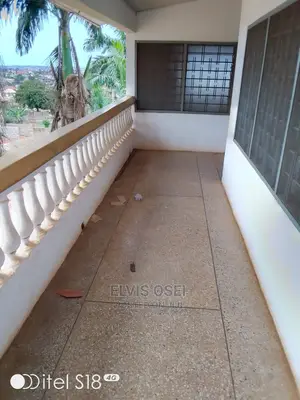 3bdrm Apartment in Gbawe Zero Last Top for Rent