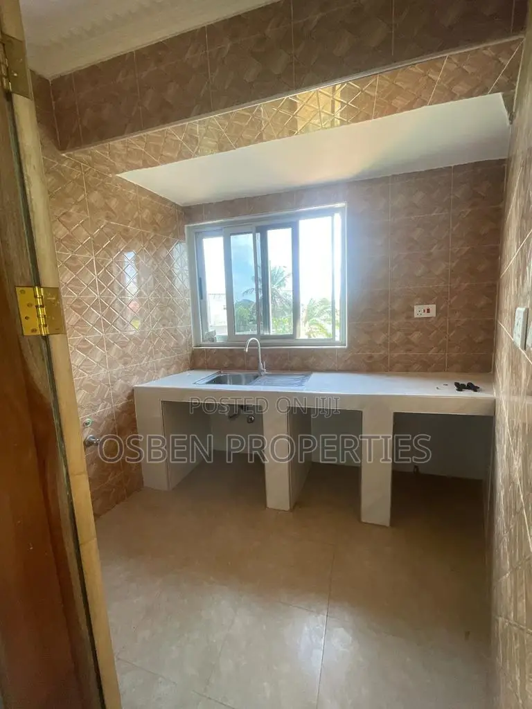 1bdrm Apartment in Pleasant Properties, Spintex for Rent