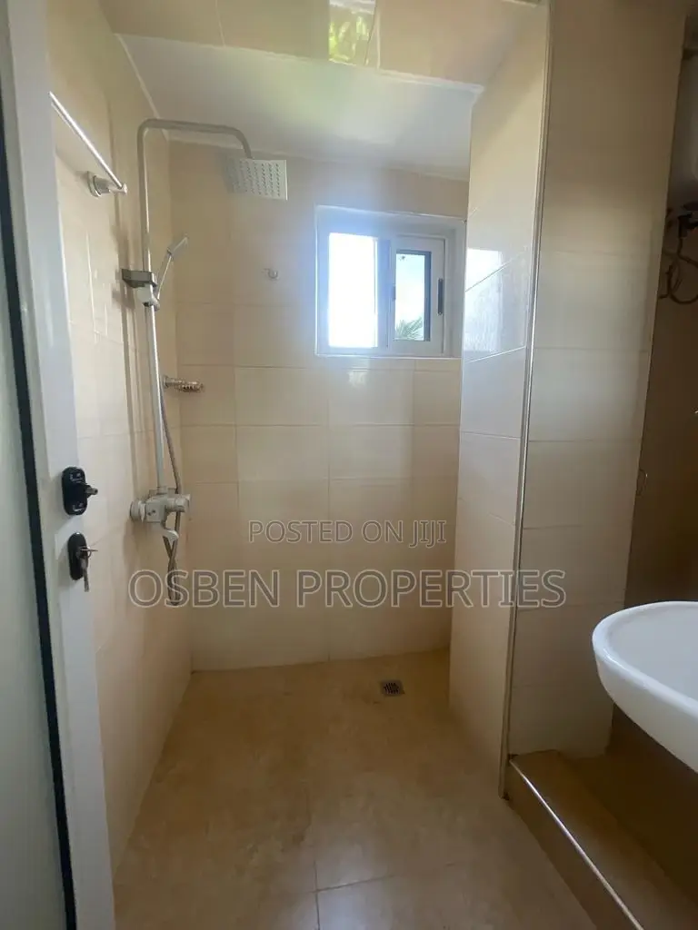 1bdrm Apartment in Pleasant Properties, Spintex for Rent