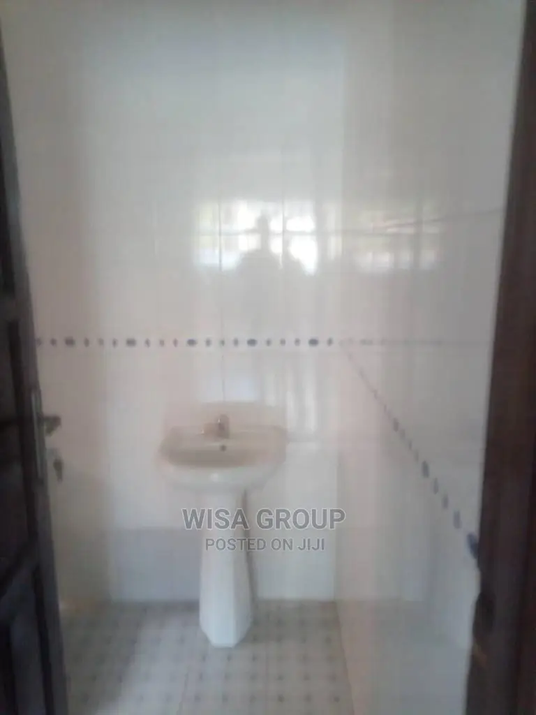 4bdrm House in Wisa Groups, Accra Metropolitan for Rent