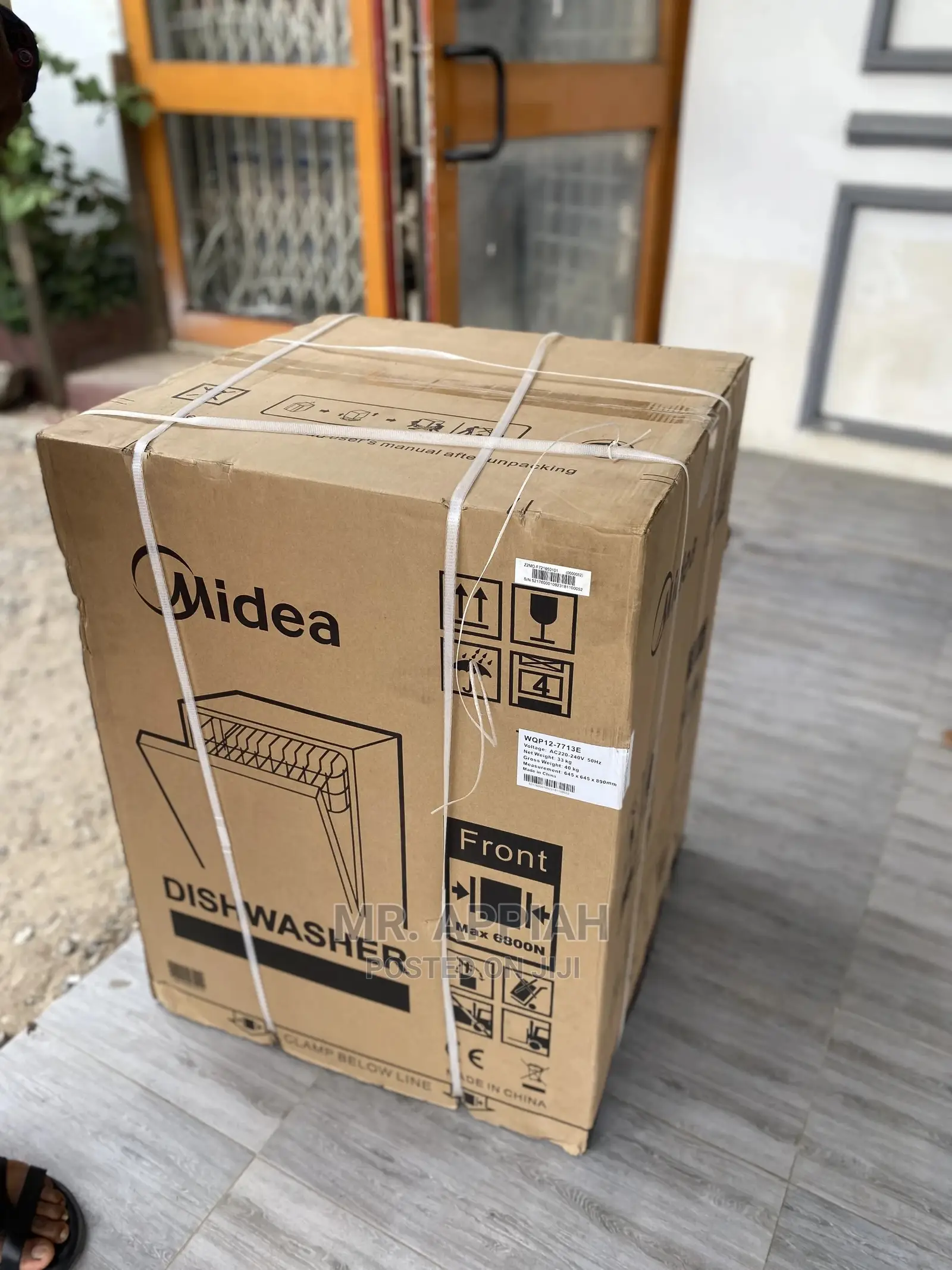 For a Sparkling Clean Dishes,Use Midea Dishwasherwqp2-7713e