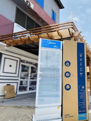 Neat Midea 400ltr Single Door Display Fridge (Mdrz432fzg21)