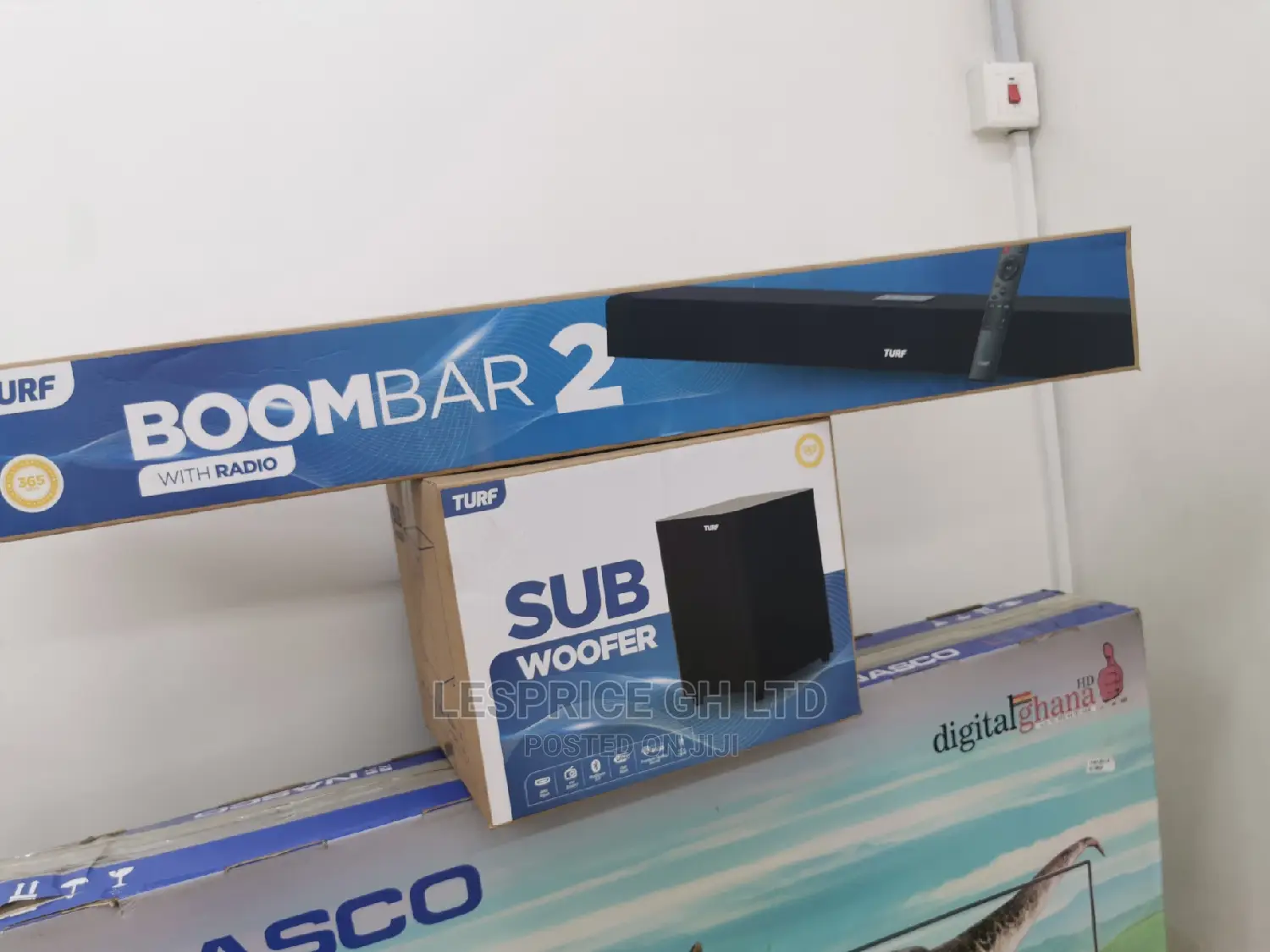 Good Looking Turf Boombar With Radio