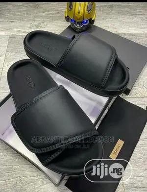 Adidas Season 7 Slippers