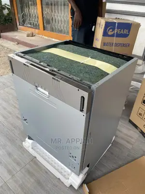Grab Midea Dishwasher at a Discount Price (WQP12-7713E)