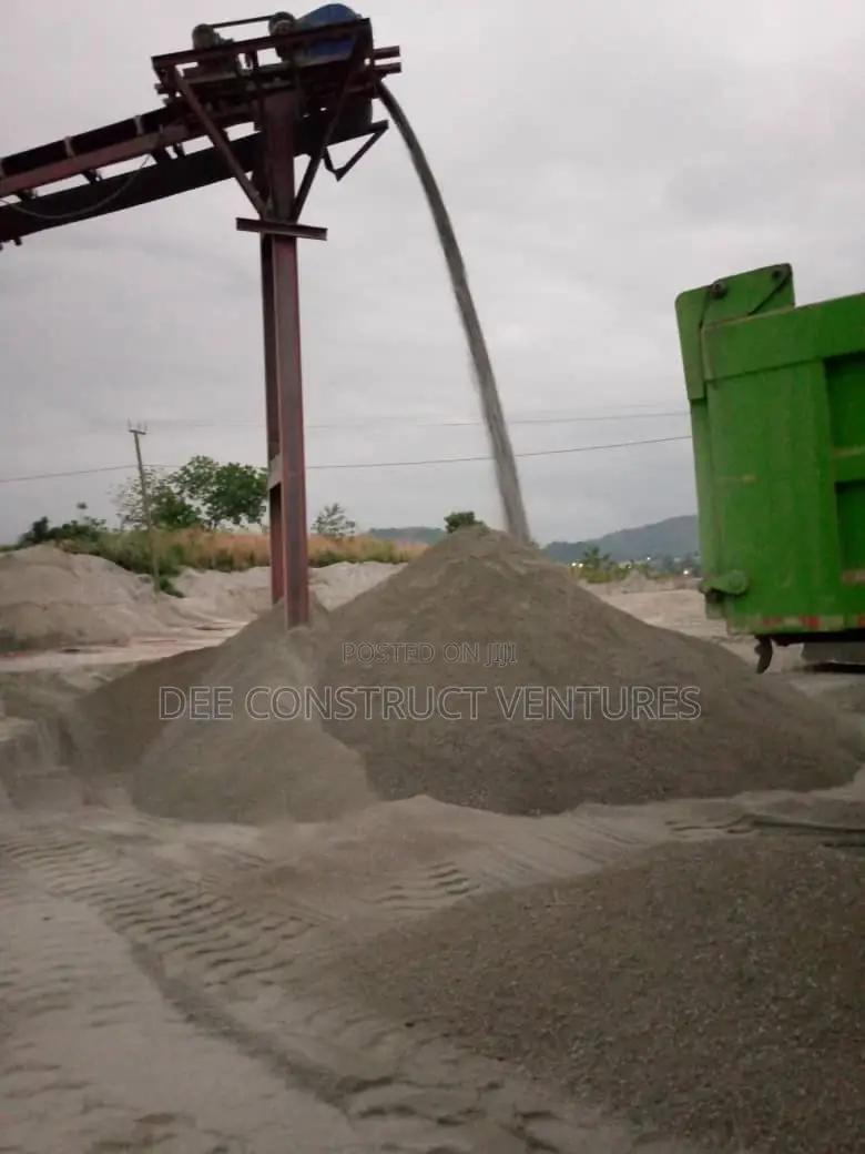 Chippings and Quarry Dust Supply