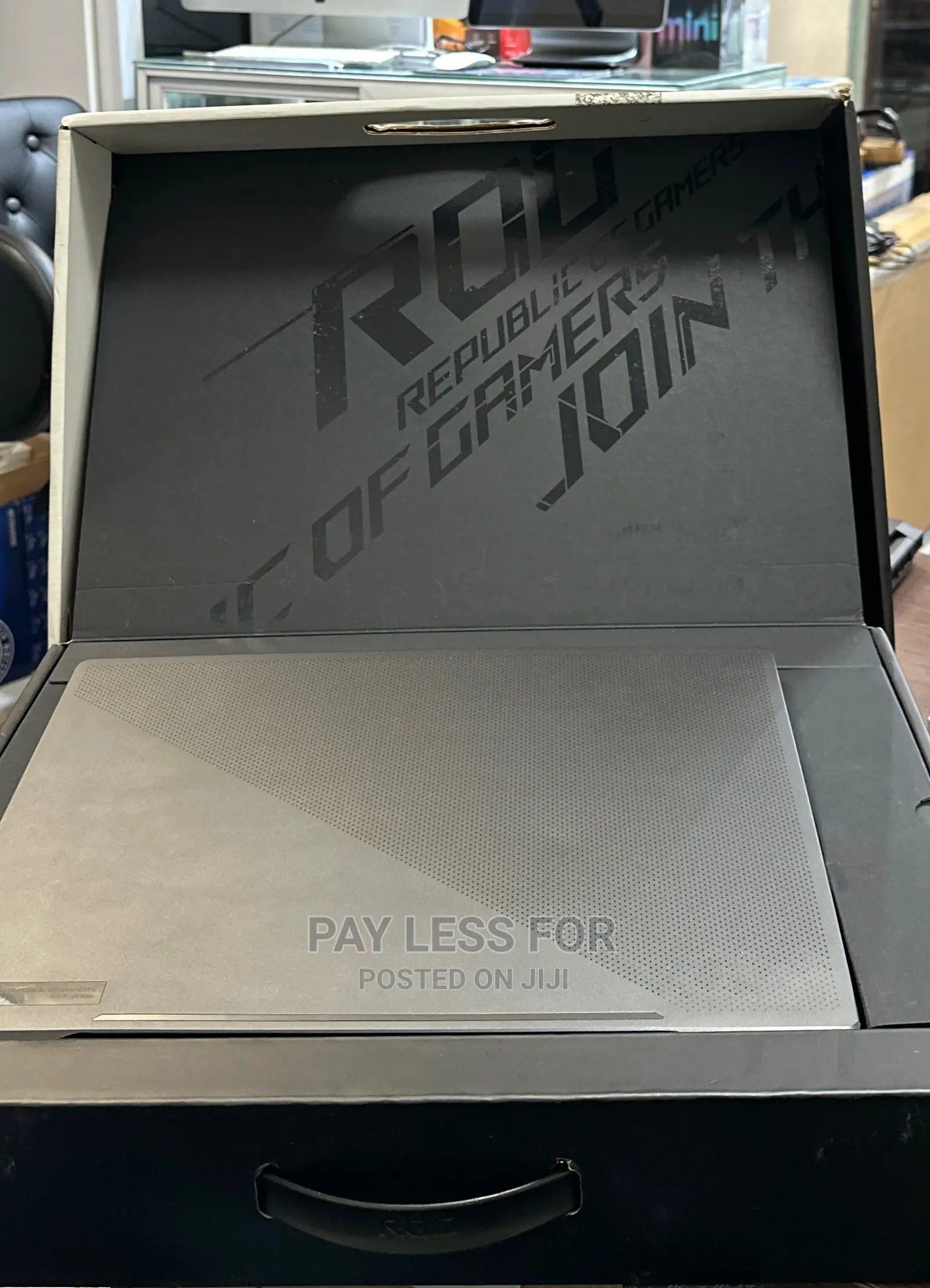 New Laptop Asus ROG Zephyrus G15 GA503QR 16GB AMD Ryzen 9 SSD 1T