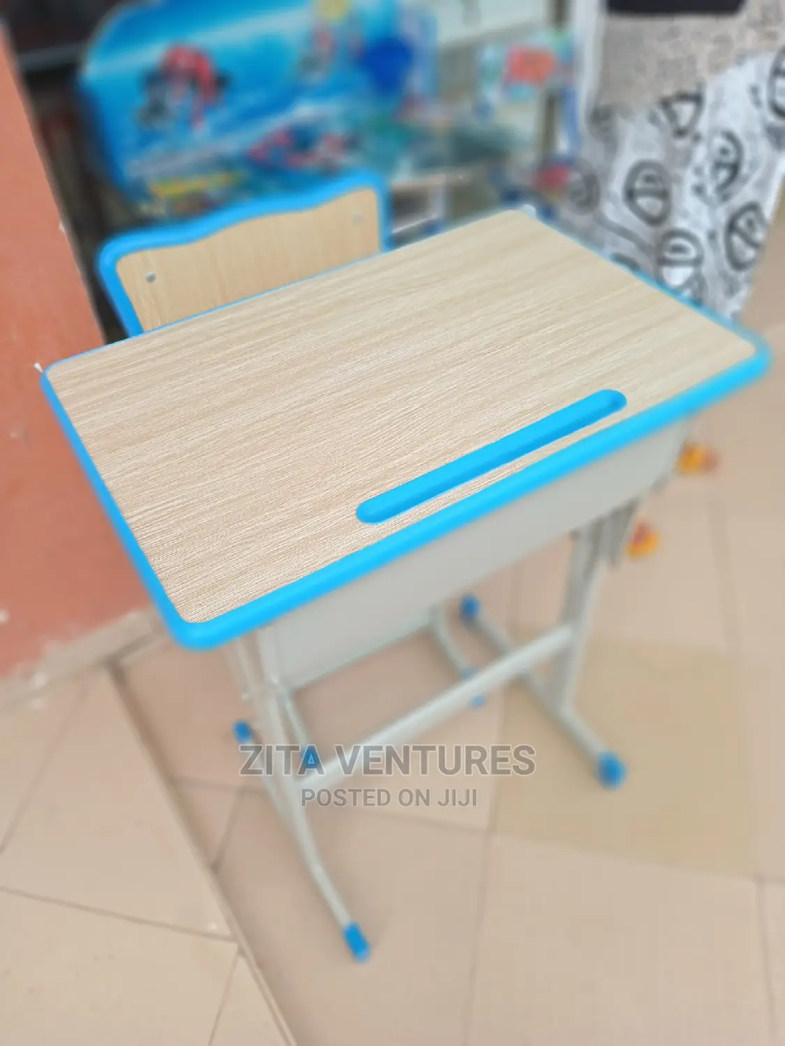 Students Desk